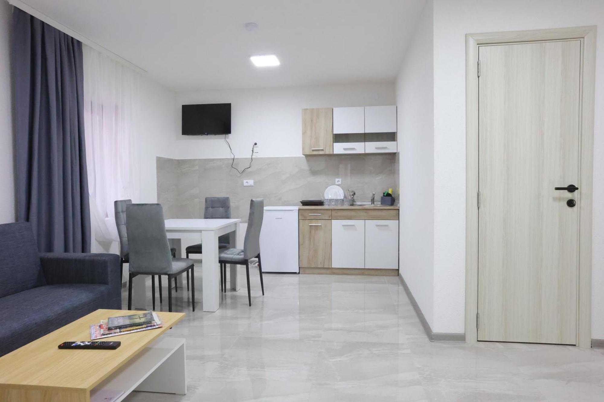 Ivan'S Guesthouse Paraćin Zewnętrze zdjęcie